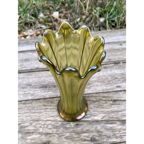 Vintage Green Carnival Glass Stretch Swung Vase 8.5" - Picture 7 of 15
